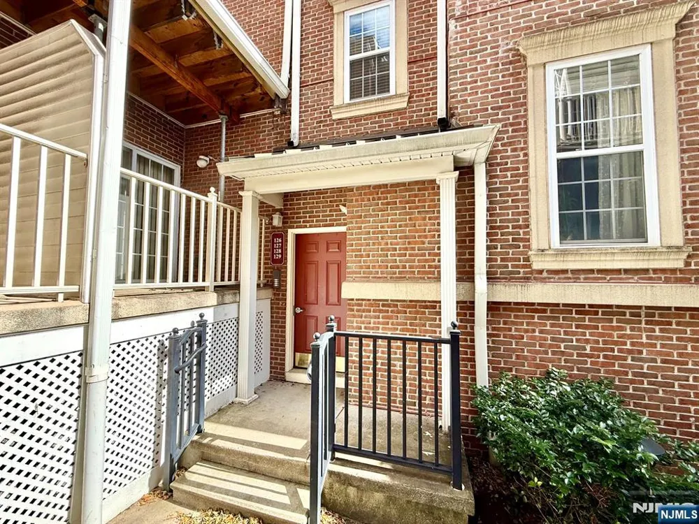 201 DEY Street 126 Harrison, NJ 07029
