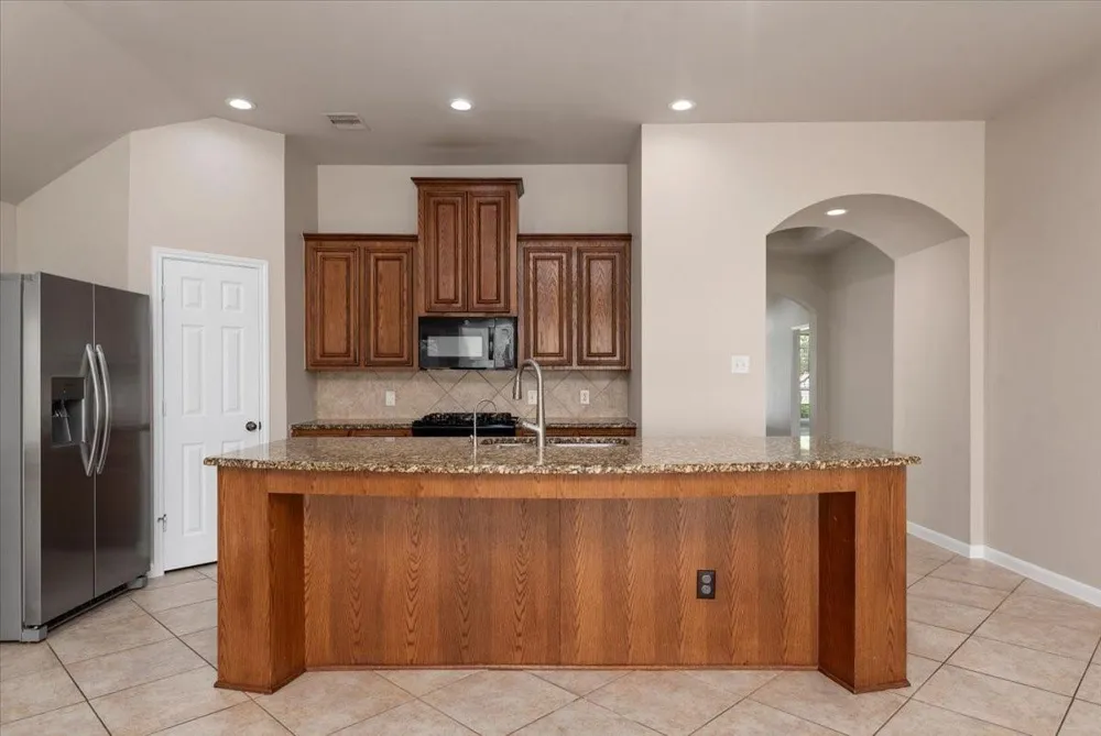 26886 Treasures Ridge Drive Kingwood, TX 77339