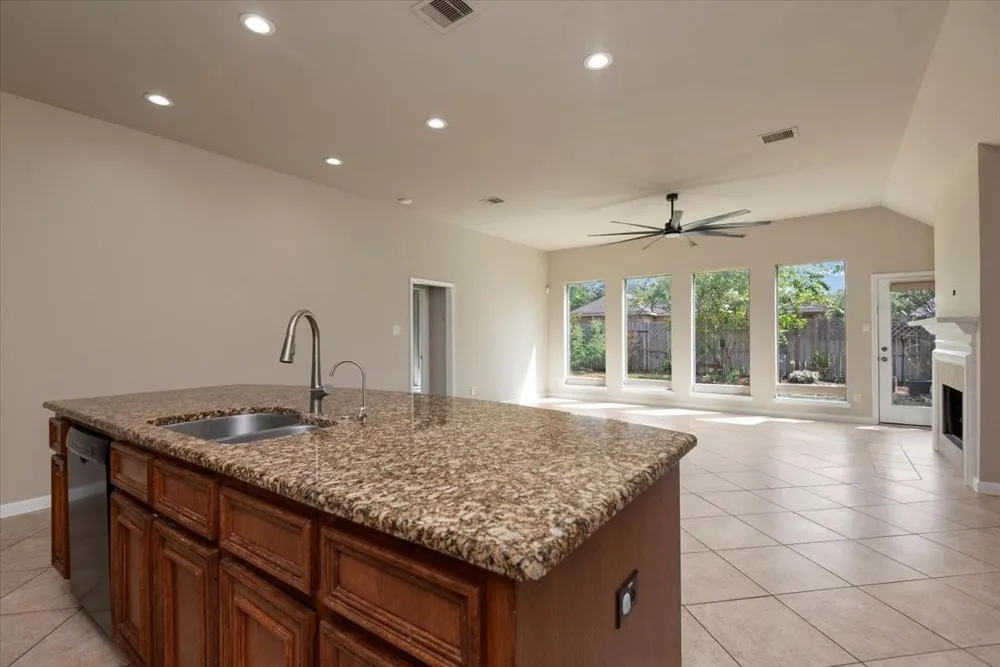 26886 Treasures Ridge Drive Kingwood, TX 77339