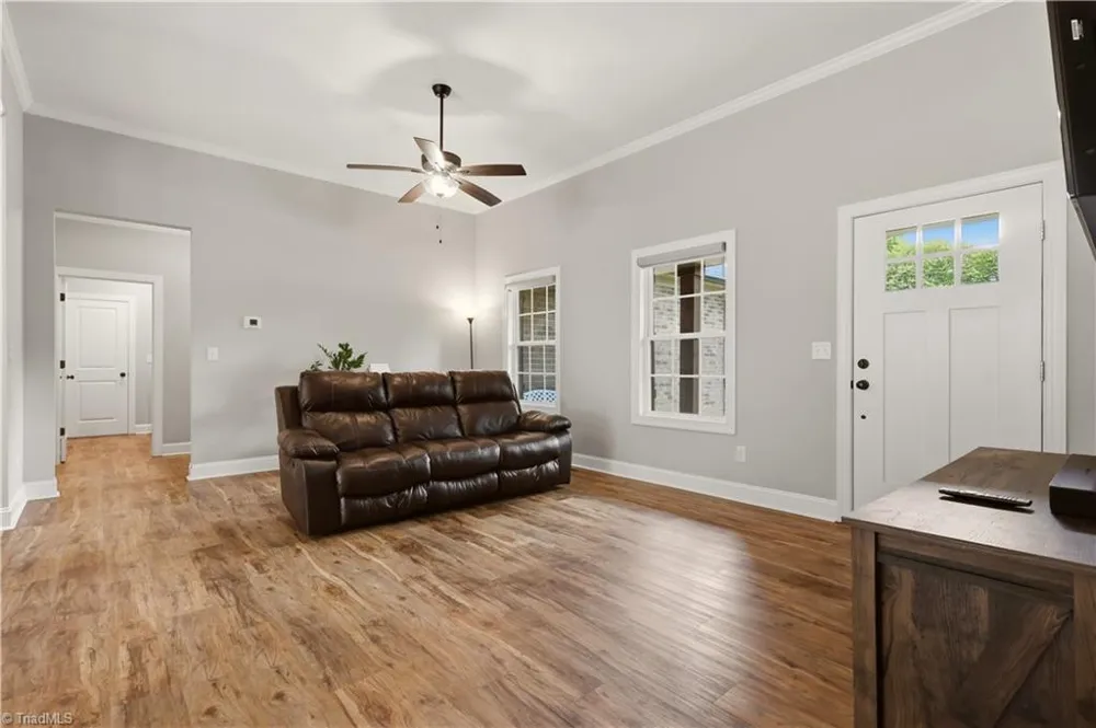 9630 Creek Farm Road Tobaccoville, NC 27050