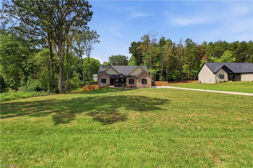 9630 Creek Farm Road Tobaccoville, NC 27050