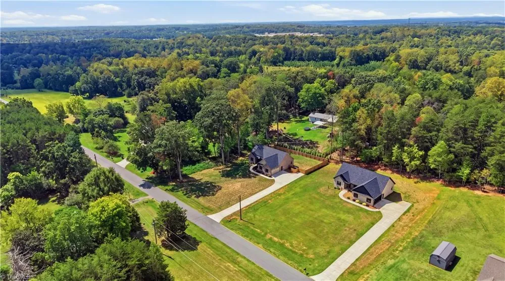9630 Creek Farm Road Tobaccoville, NC 27050