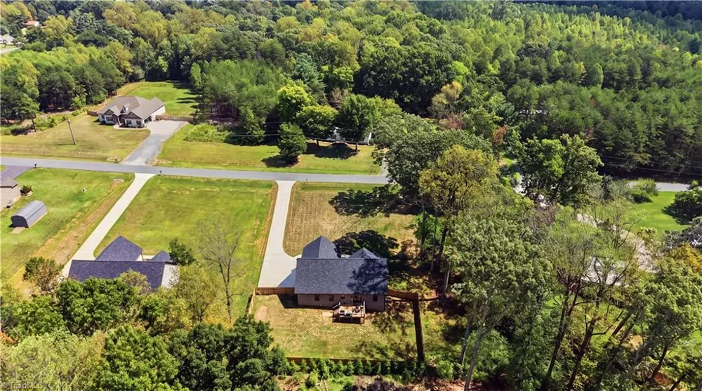 9630 Creek Farm Road Tobaccoville, NC 27050