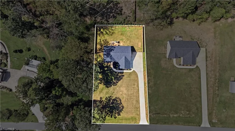 9630 Creek Farm Road Tobaccoville, NC 27050