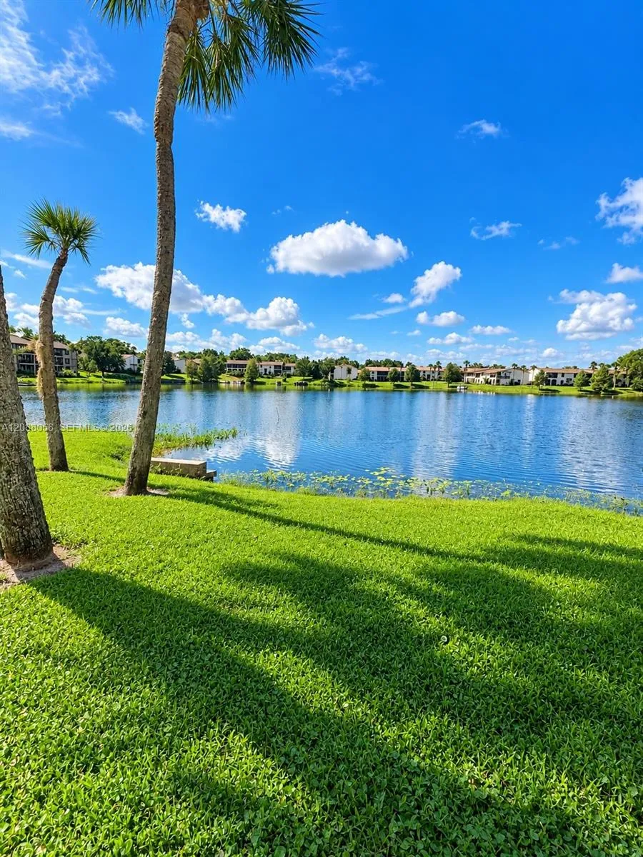 666 Lake Villas Dr #0 Other City - In The State Of Florida, FL 32701