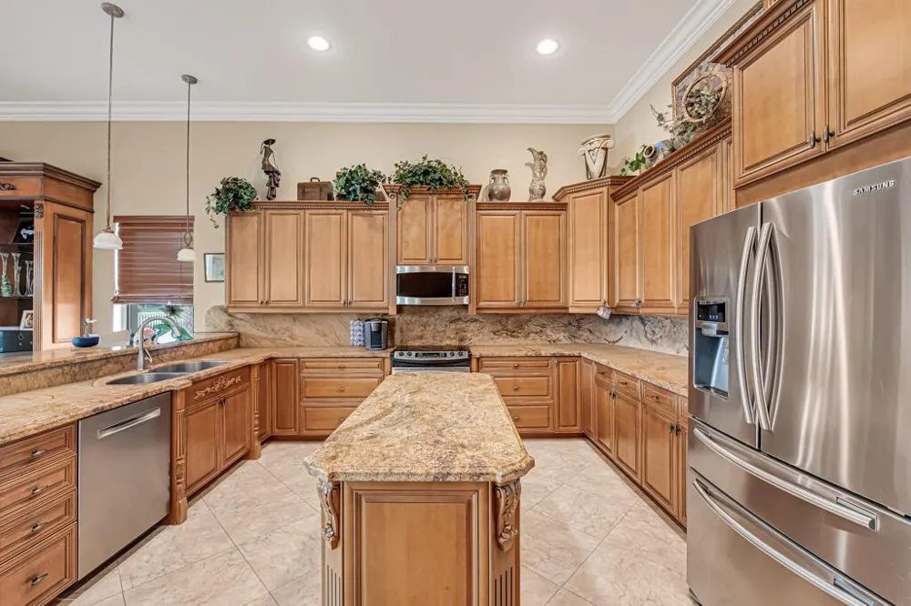 6525 MURANO WAY Lake Worth, FL 33467
