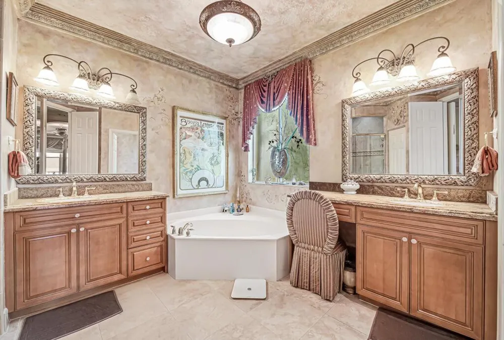 6525 MURANO WAY Lake Worth, FL 33467