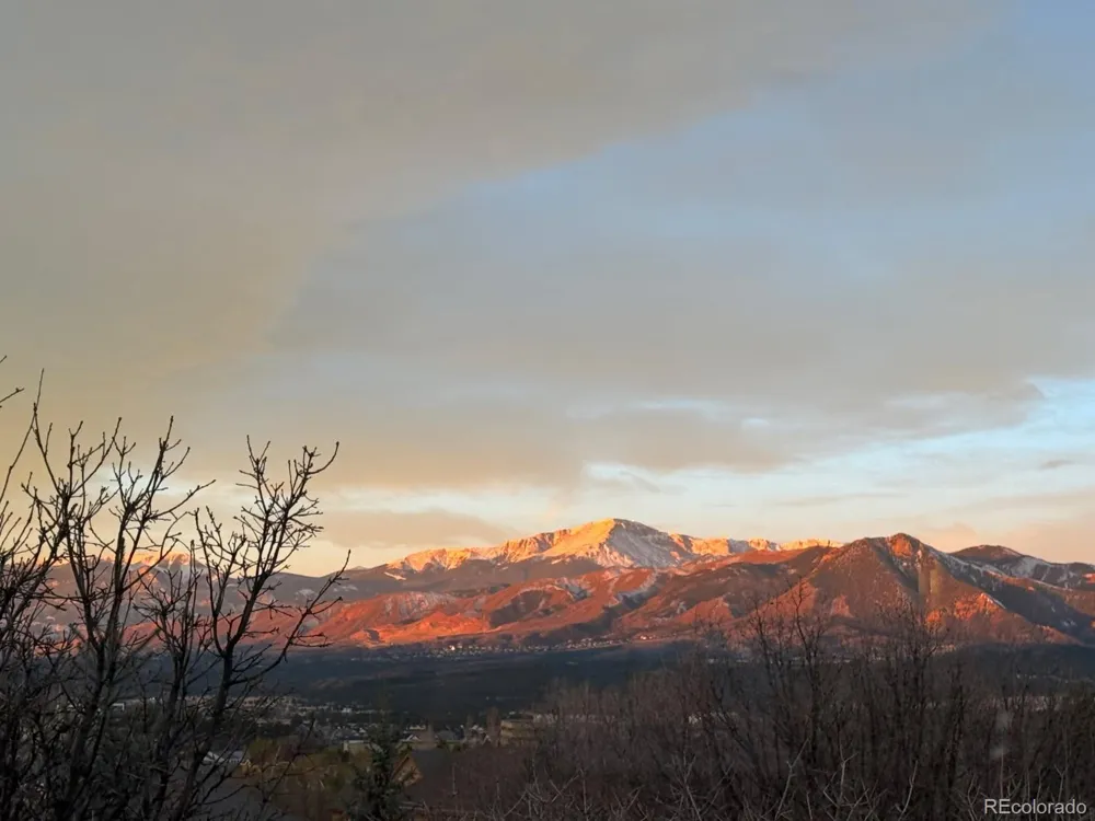 12622 Timberglen Terrace Colorado Springs, CO 80921