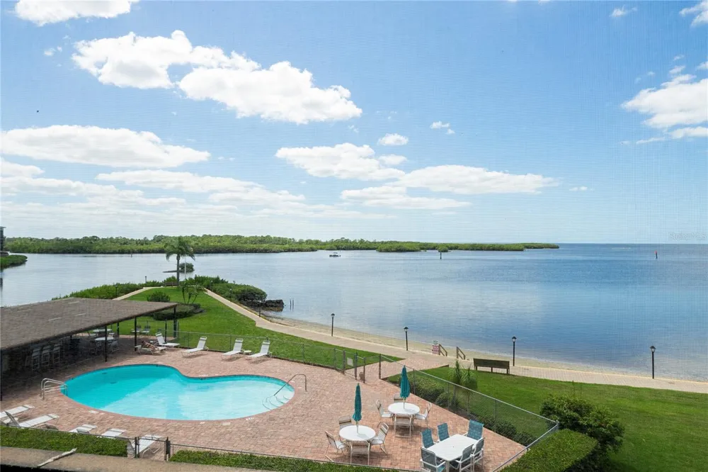 4650 BAY BOULEVARD #1025 Port Richey, FL 34668