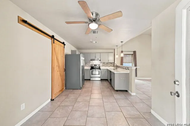 2058 BLUERIDGE DR Canyon Lake, TX 78133