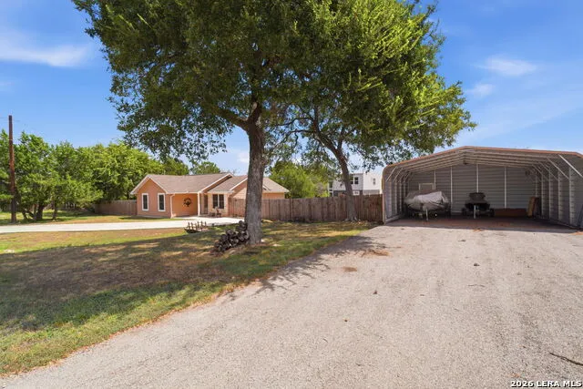 2058 BLUERIDGE DR Canyon Lake, TX 78133