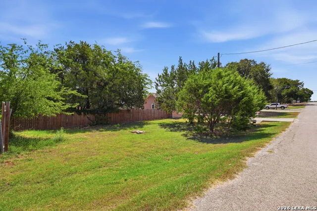 2058 BLUERIDGE DR Canyon Lake, TX 78133
