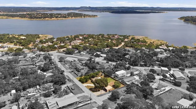 2058 BLUERIDGE DR Canyon Lake, TX 78133