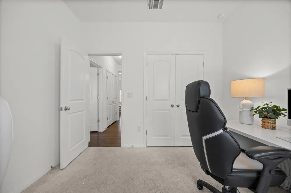 3815 Park Point Path Round Rock, TX 78681