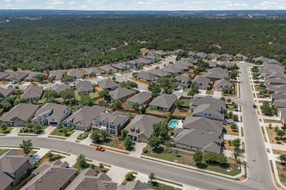 3815 Park Point Path Round Rock, TX 78681