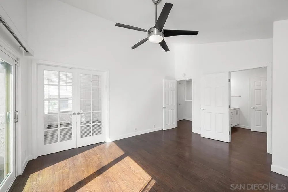 6645 Canyon Rim Row #200 San Diego, CA 92111