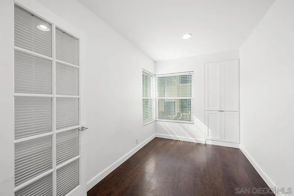 6645 Canyon Rim Row #200 San Diego, CA 92111