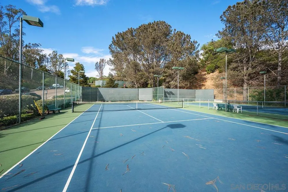 6645 Canyon Rim Row #200 San Diego, CA 92111