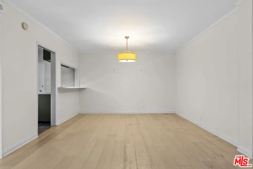 7309 Franklin Avenue #306 Los Angeles, CA 90046
