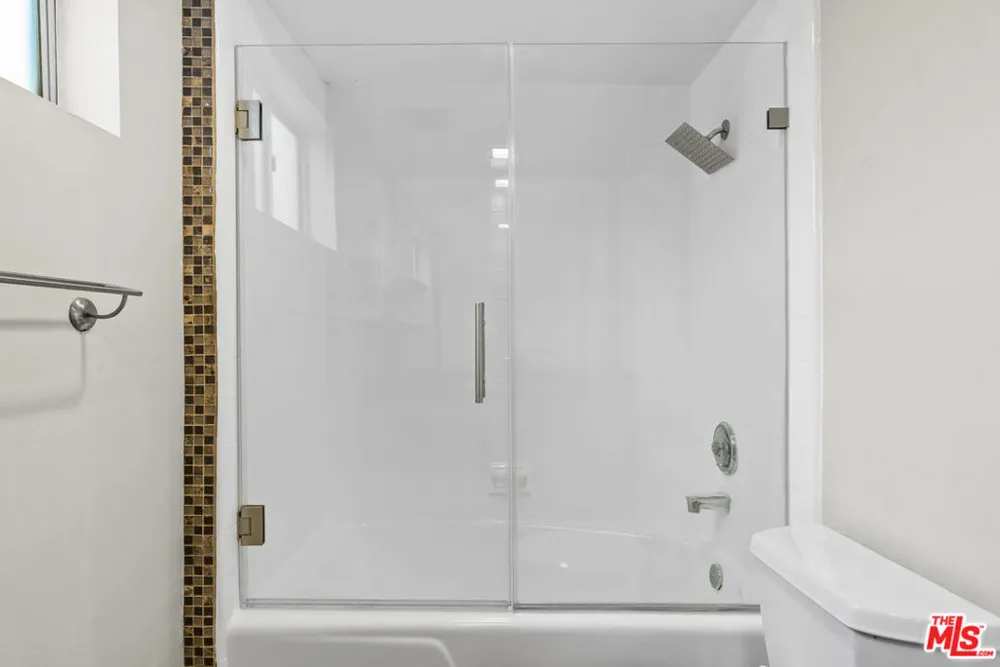 7309 Franklin Avenue #306 Los Angeles, CA 90046