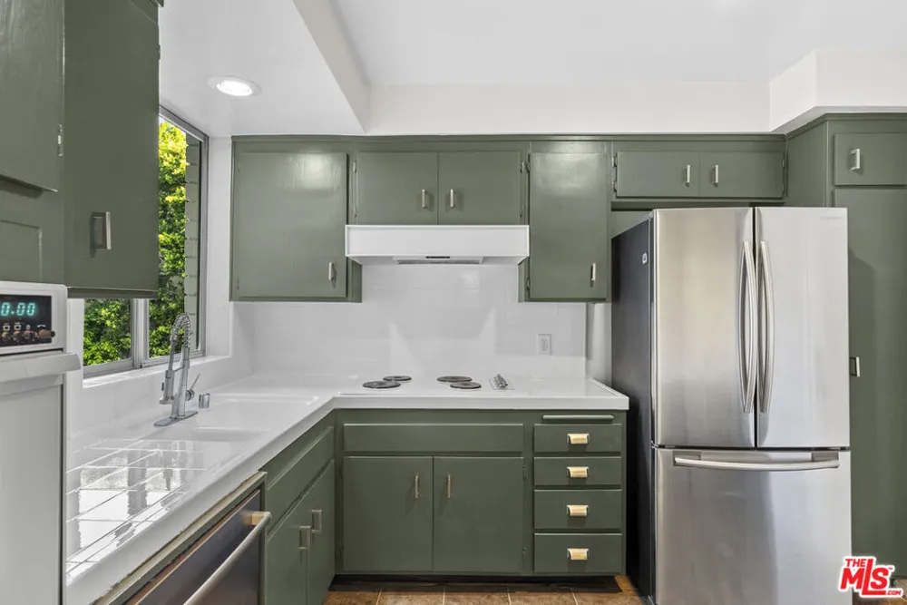 7309 Franklin Avenue #306 Los Angeles, CA 90046