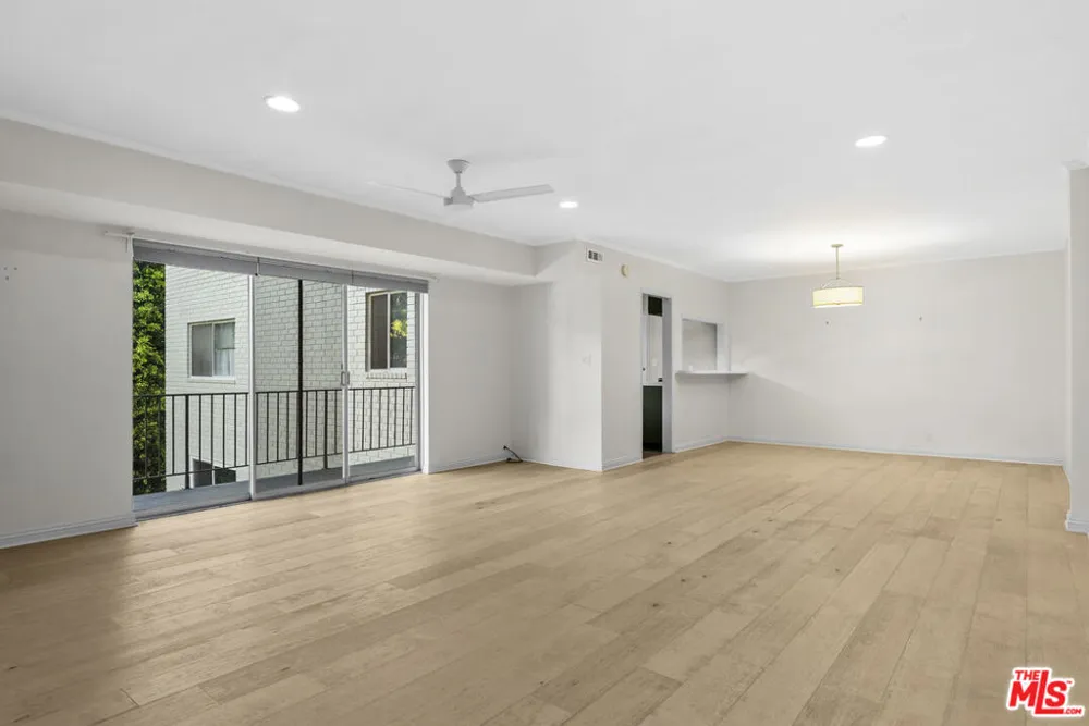 7309 Franklin Avenue #306 Los Angeles, CA 90046