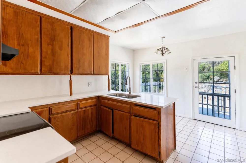 5710 Olive Hill Road Bonsall, CA 92003