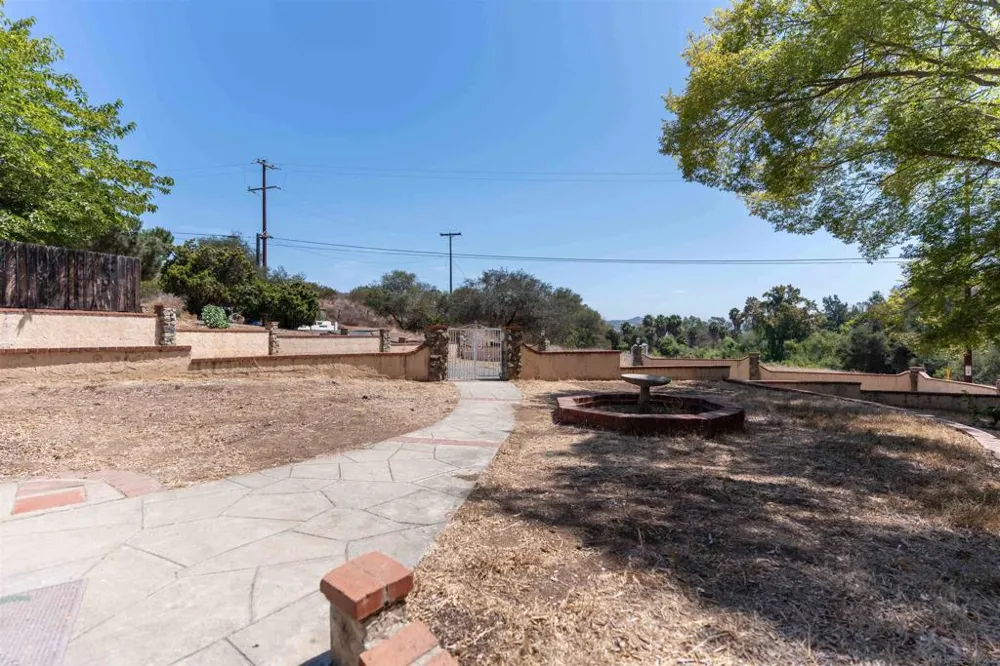 5710 Olive Hill Road Bonsall, CA 92003