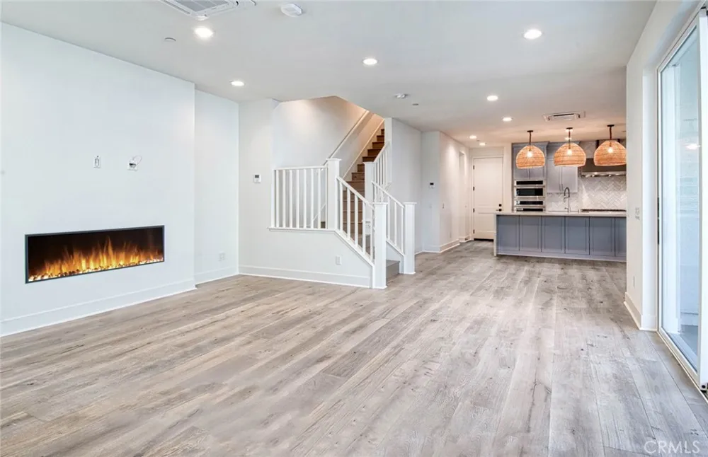 2161 Andover Lane Newport Beach, CA 92660