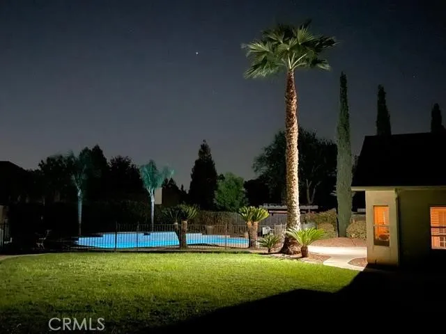 2757 E Jon Fresno, CA 93720