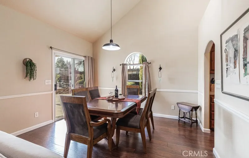2757 E Jon Fresno, CA 93720