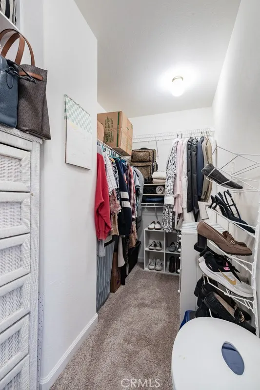 2757 E Jon Fresno, CA 93720