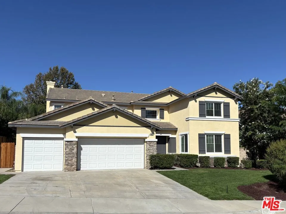 31407 Shadow Ridge Drive Menifee, CA 92584