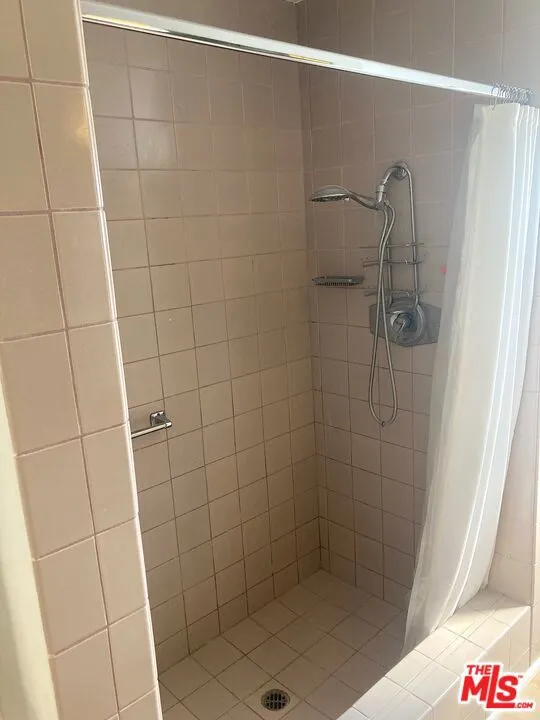 1025 Kings Road #313 West Hollywood, CA 90069