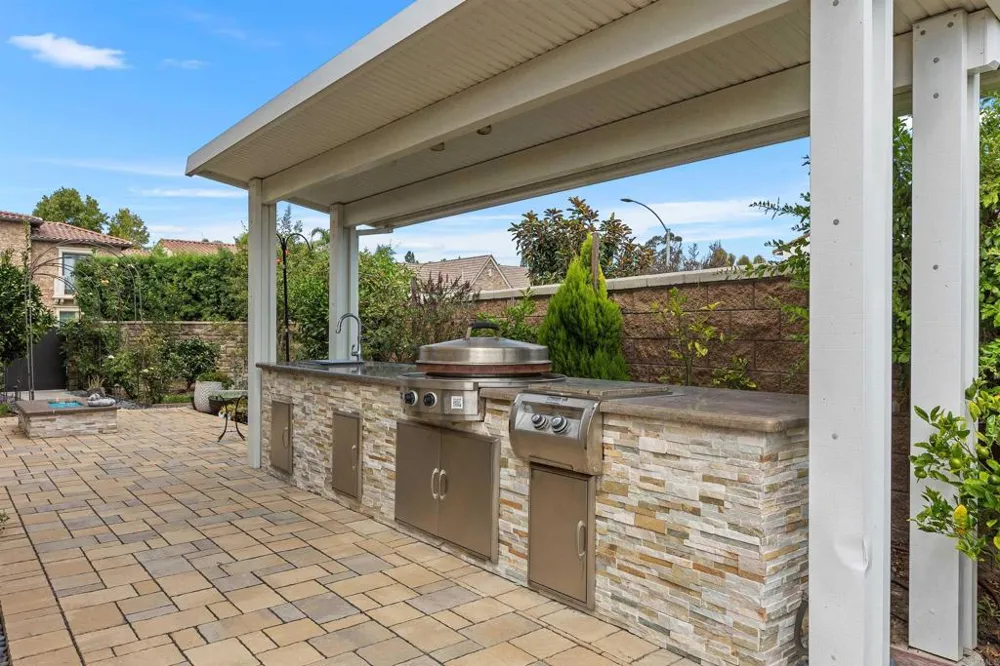 4721 BORDEN COURT Carlsbad, CA 92010