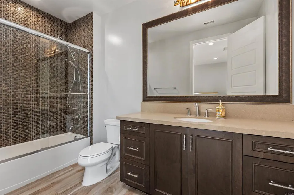 4721 BORDEN COURT Carlsbad, CA 92010