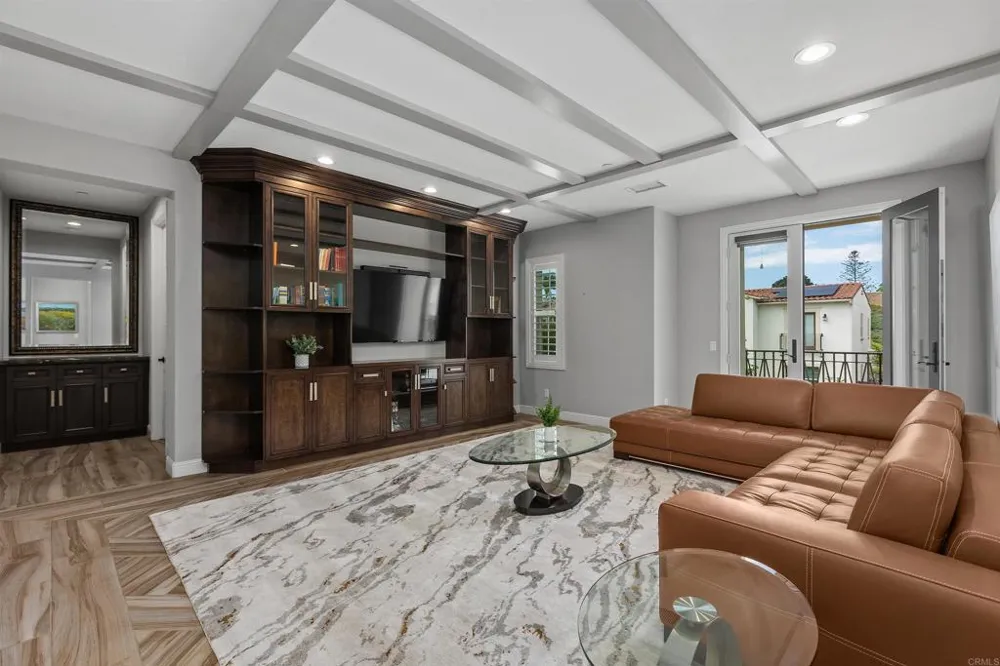 4721 BORDEN COURT Carlsbad, CA 92010