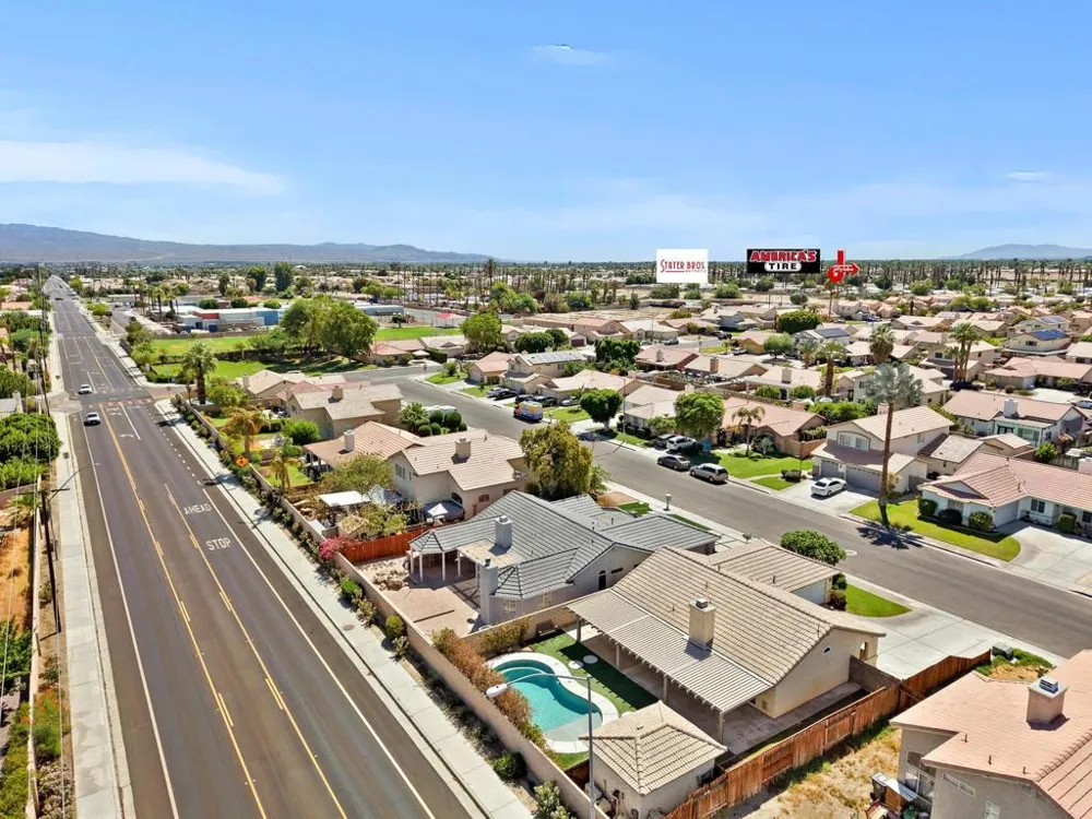80676 Willow Lane Indio, CA 92201