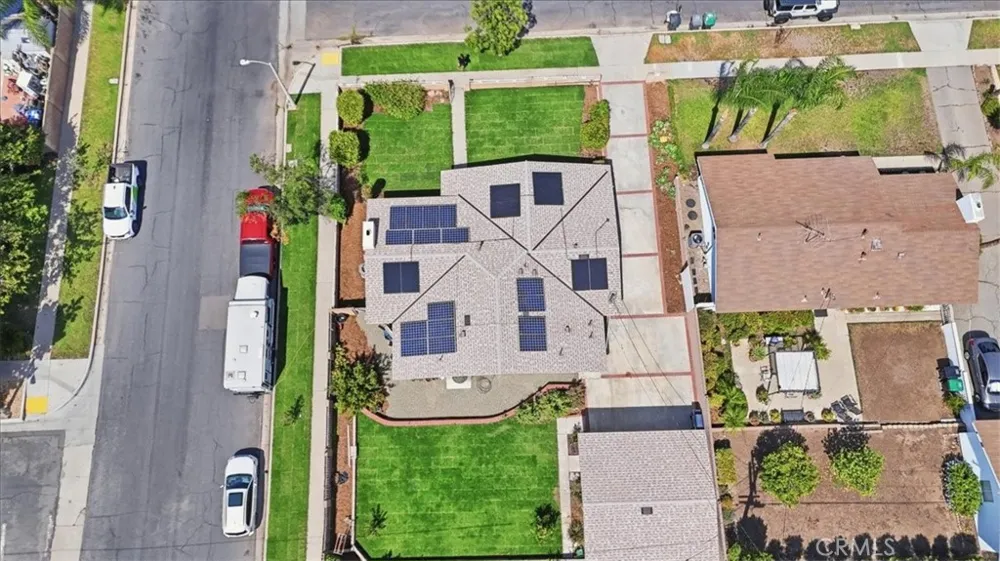 228 W Hacienda Corona, CA 92882