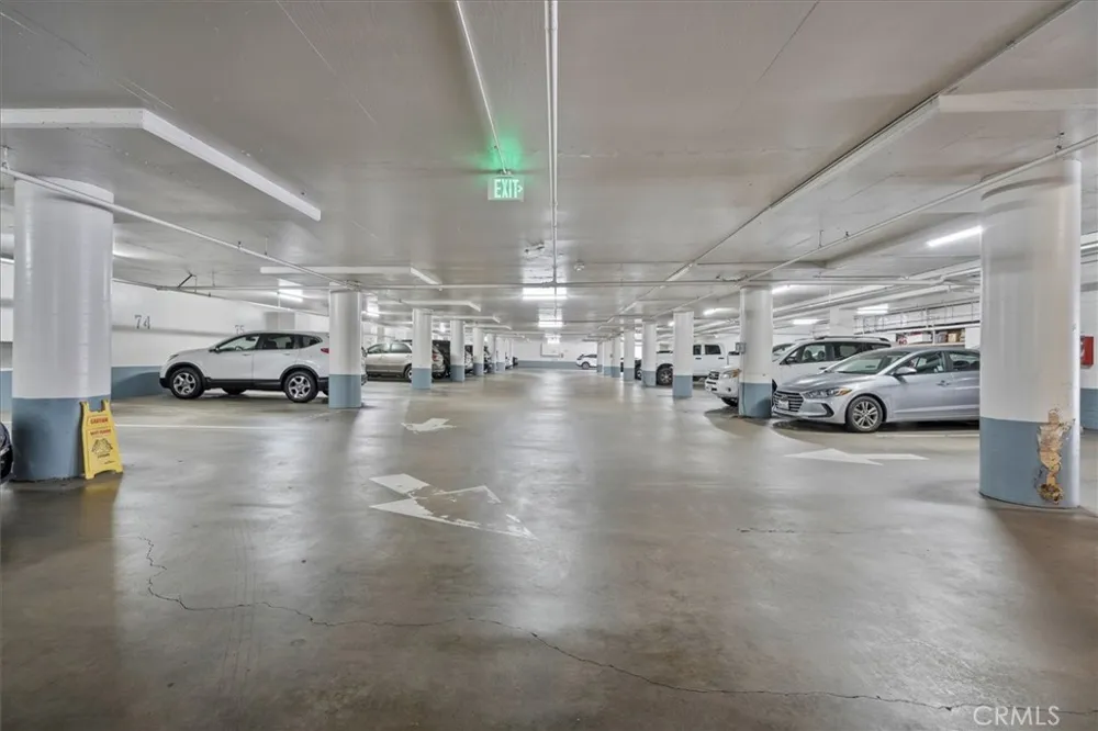 969 Hilgard Avenue #1006 Los Angeles, CA 90024