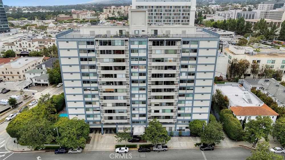 969 Hilgard Avenue #1006 Los Angeles, CA 90024
