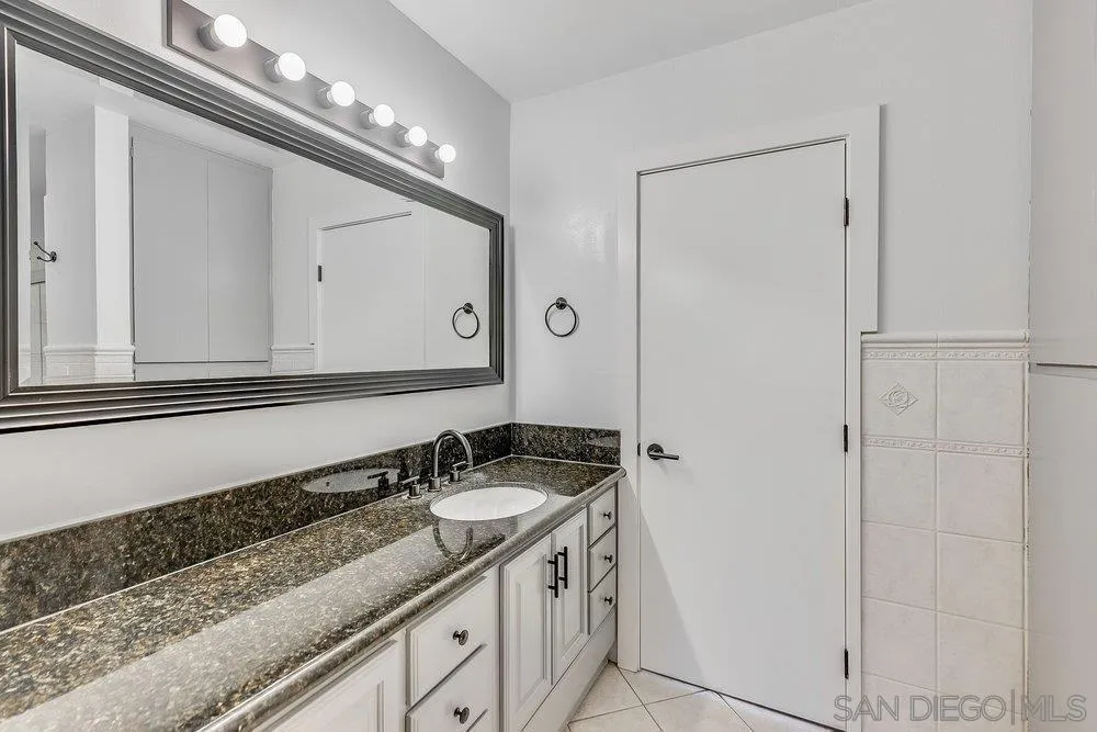 4185 Mount Alifan Pl #L San Diego, CA 92111