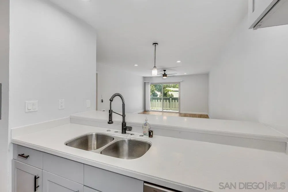 4185 Mount Alifan Pl #L San Diego, CA 92111