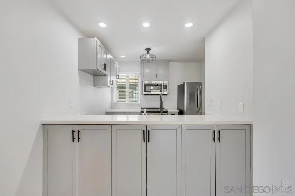 4185 Mount Alifan Pl #L San Diego, CA 92111