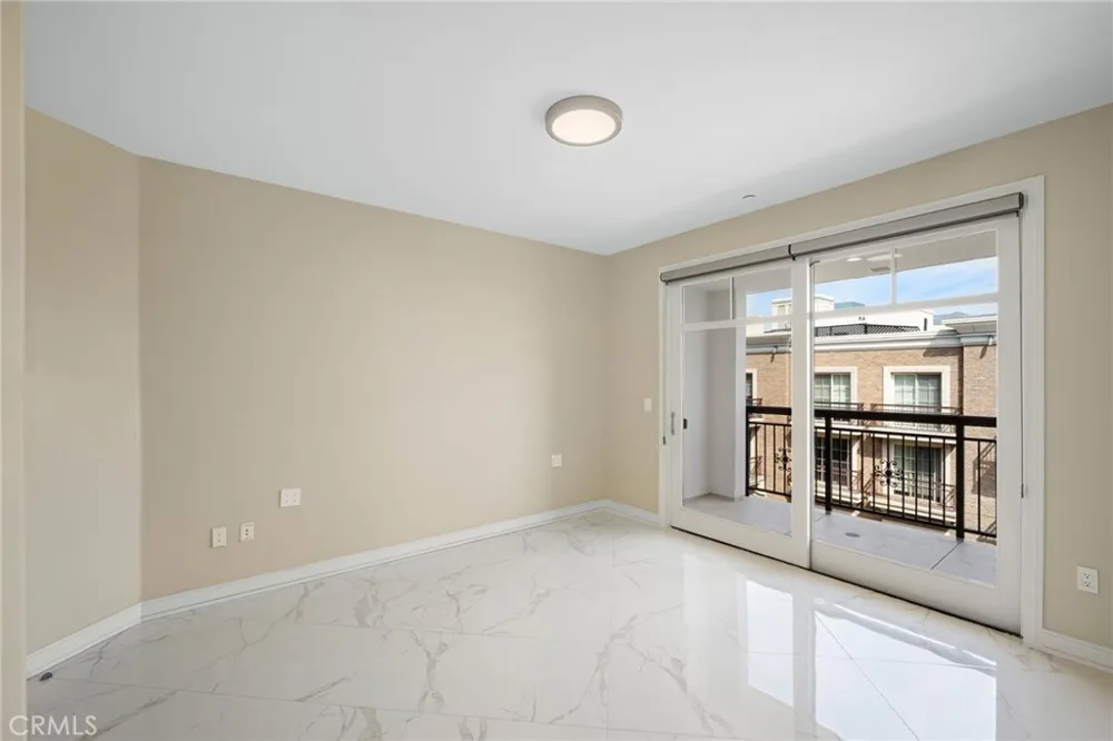 519 Caruso Glendale, CA 91210