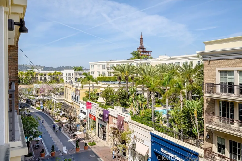 519 Caruso Glendale, CA 91210