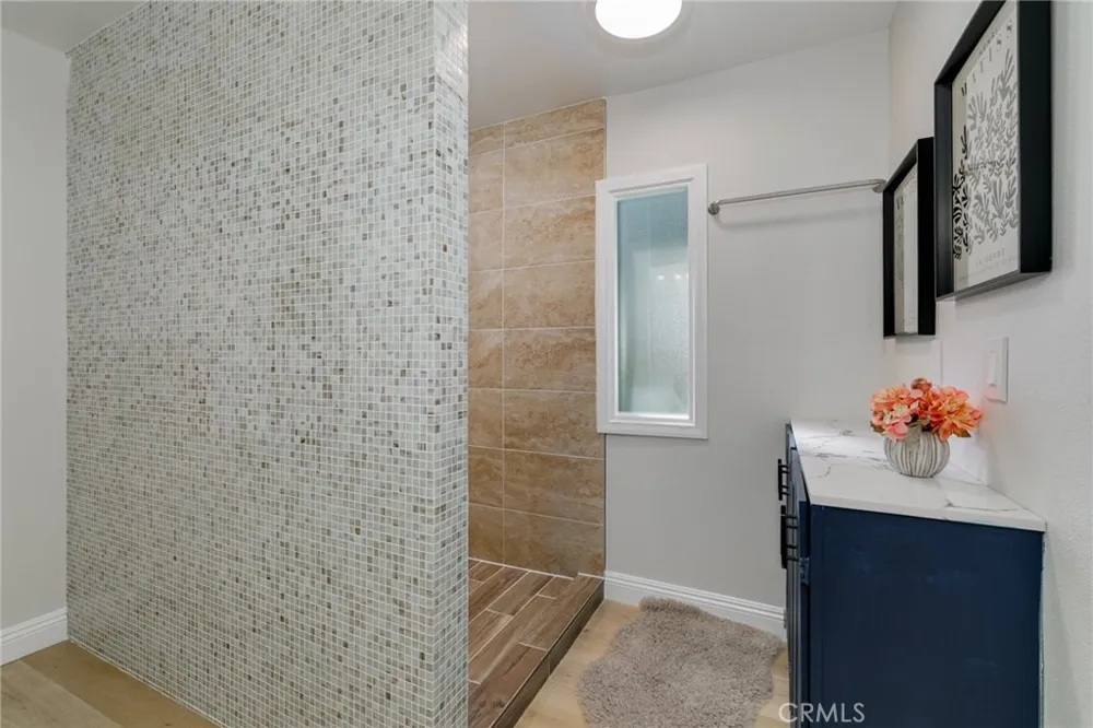 85 Quail Cyn Irvine, CA 92618