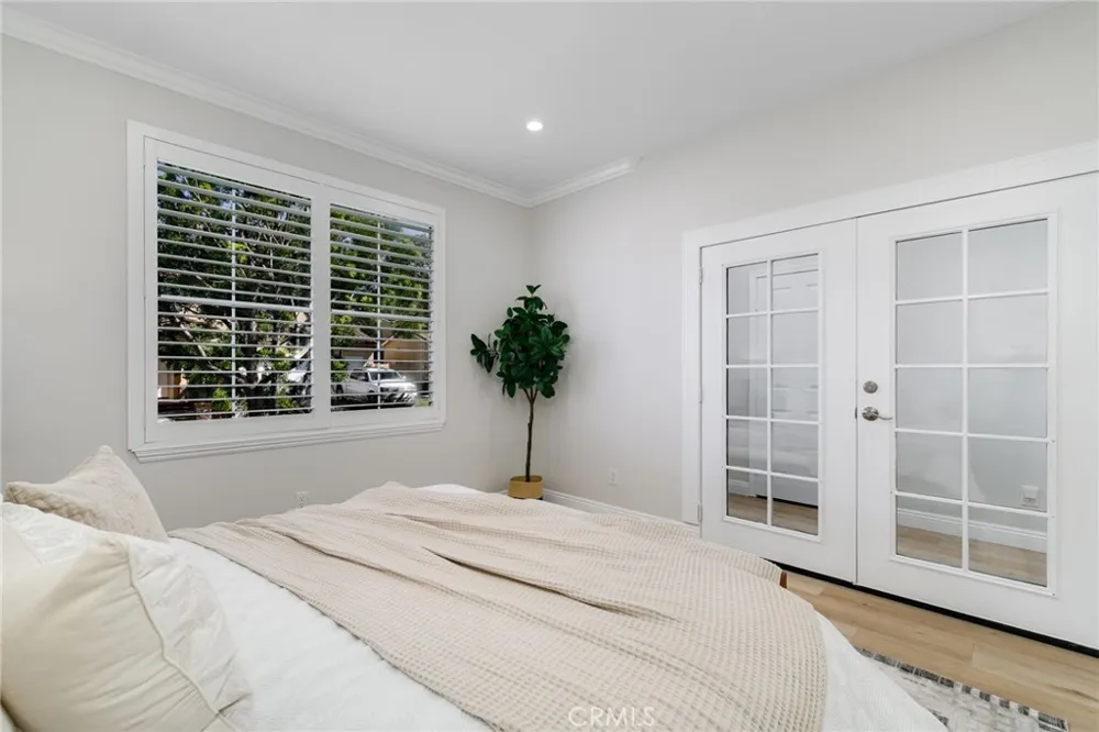 85 Quail Cyn Irvine, CA 92618