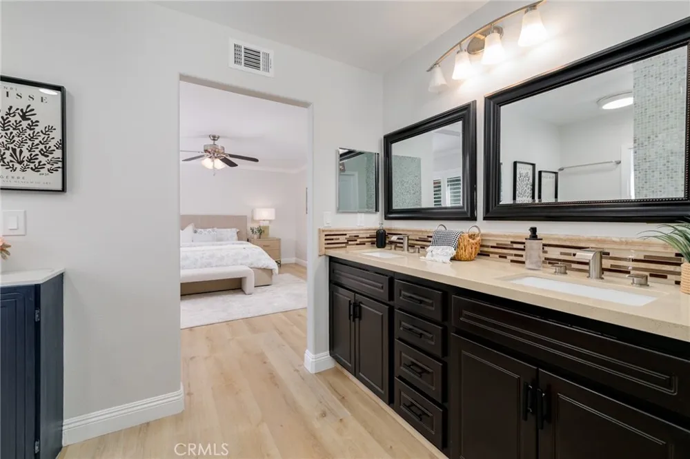 85 Quail Cyn Irvine, CA 92618