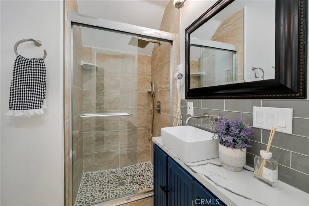 85 Quail Cyn Irvine, CA 92618